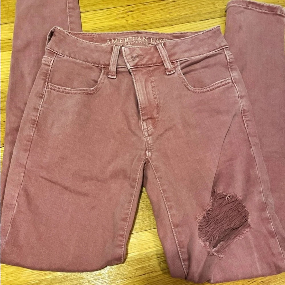 american eagle pink ripped jeans